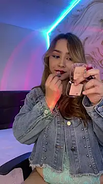 Snapshot of Valeryfox01_ chatting on 5, 11, 2025 Valeryfox01 online show from 5, 11, 2025