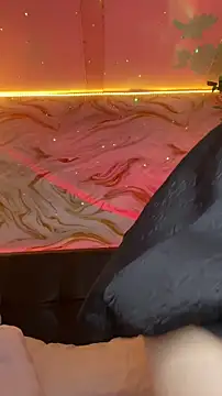 Snapshot of Valeryfox01_ chatting on 16, 11, 2025 Valeryfox01 online show from 16, 11, 2025