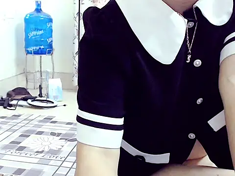 Snapshot of Ami_8x chatting on 29, 10, 2025 Ami 8x online show from 29, 10, 2025