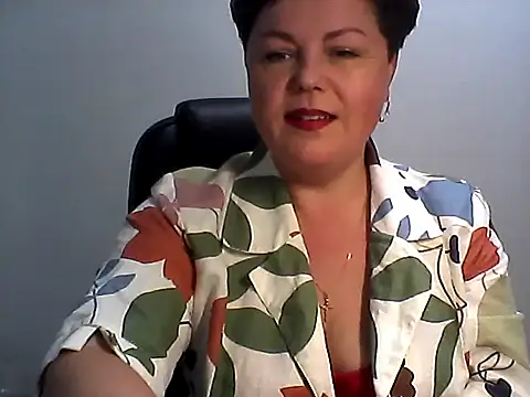 Snapshot of EllaLove2277 chatting on 16, 10, 2025 EllaLove2277 online show from 16, 10, 2025