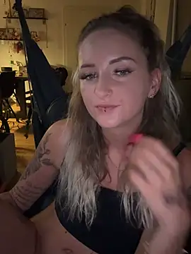 Lyra XX online show from 1, 7, 2026