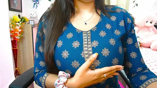 Snapshot of WildDimpi_0 chatting on 8, 4, 2026 WildDimpi 0 online show from 8, 4, 2026