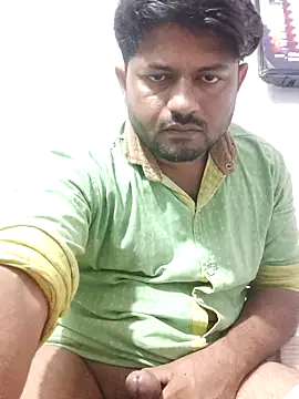 Snapshot of urhotboymeet chatting on 29, 9, 2025 urhotboymeet online show from 29, 9, 2025