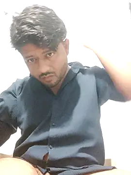 Snapshot of urhotboymeet chatting on 29, 10, 2025 urhotboymeet online show from 29, 10, 2025