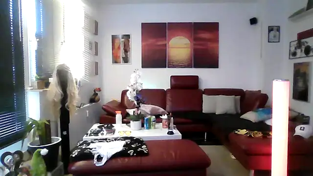 hellgirl1980 online show from 13, 10, 2025