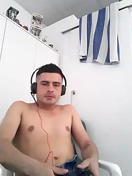 Snapshot of Andr3s69xxx chatting on 26, 4, 2026 Andr3s69xxx online show from 26, 4, 2026