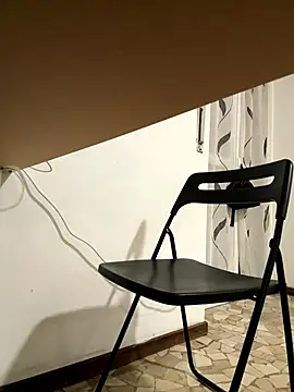 Snapshot of JJ_131 chatting on 16, 12, 2025 JJ 131 online show from 16, 12, 2025