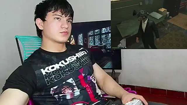 Snapshot of ErickWalton chatting on 23, 12, 2025 ErickWalton online show from 23, 12, 2025