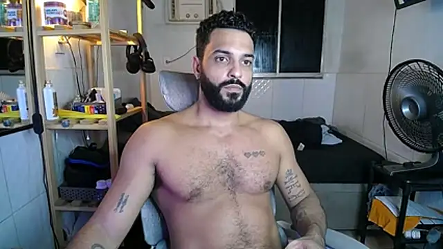 Snapshot of lilwolfbrasil chatting on 25, 4, 2026 lilwolfbrasil online show from 25, 4, 2026