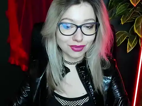 Snapshot of loveHeidi chatting on 18, 2, 2026 loveHeidi online show from 18, 2, 2026