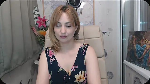 Snapshot of KatrinAlluring chatting on 9, 4, 2026 KatrinAlluring online show from 9, 4, 2026