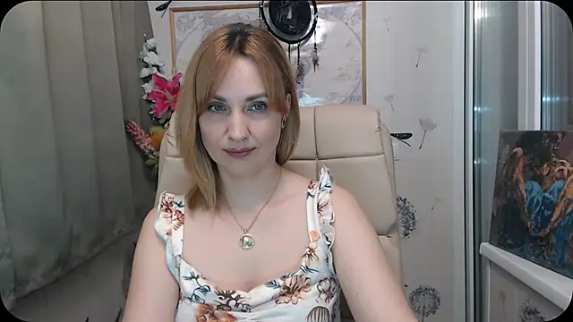 Snapshot of KatrinAlluring chatting on 17, 4, 2026 KatrinAlluring online show from 17, 4, 2026