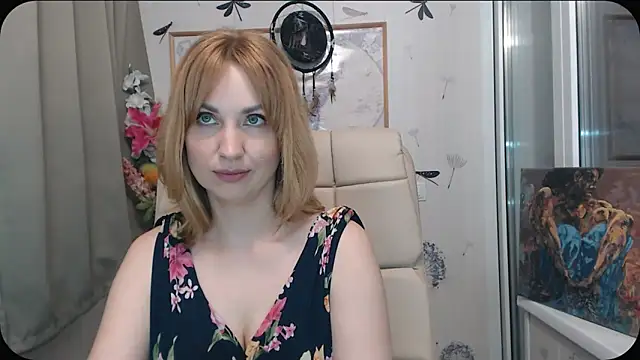 Snapshot of KatrinAlluring chatting on 22, 4, 2026 KatrinAlluring online show from 22, 4, 2026