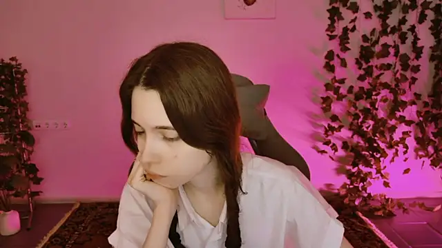 Yoka paradoXXX online show from 8, 1, 2026