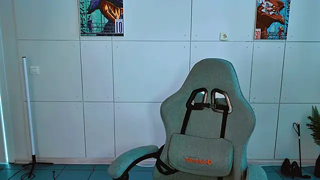 Yoka paradoXXX online show from 23, 3, 2026