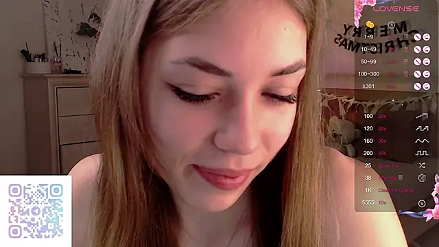 Snapshot of Leila_Vanilla chatting on 21, 12, 2025 Leila Vanilla online show from 21, 12, 2025