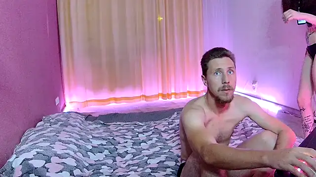 Snapshot of AsahyKourr chatting on 5, 10, 2025 AsahyKourr online show from 5, 10, 2025