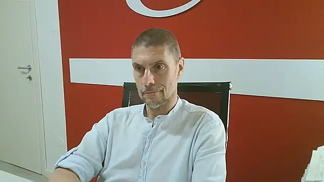 Snapshot of max79ve31 chatting on 22, 6, 2026 max79ve31 online show from 22, 6, 2026