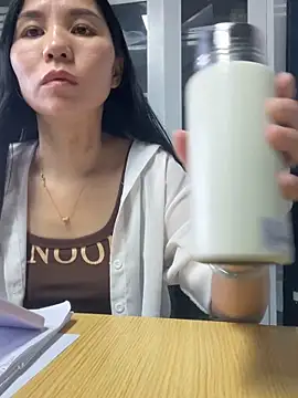 Snapshot of xiaonan- chatting on 19, 9, 2025 xiaonan- online show from 19, 9, 2025