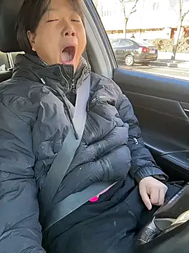 Fengbaby-555 online show from 23, 12, 2025