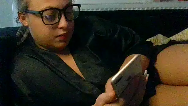 Snapshot of Welsh_Maya19X chatting on 17, 10, 2025 Welsh Maya19X online show from 17, 10, 2025