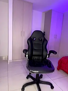 Snapshot of SofiaLust_Eup chatting on 26, 10, 2025 SofiaLust Eup online show from 26, 10, 2025