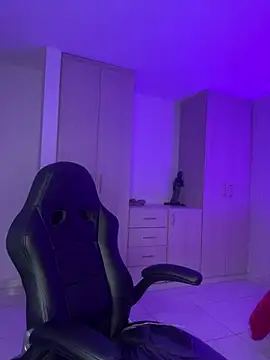 Snapshot of SofiaLust_Eup chatting on 29, 10, 2025 SofiaLust Eup online show from 29, 10, 2025