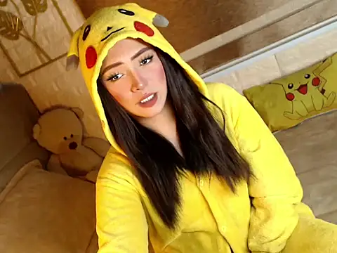 yourdevilsweettsx online show from 14, 12, 2025