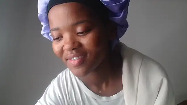 Snapshot of AshleyT255 chatting on 23, 9, 2025 AshleyT255 online show from 23, 9, 2025