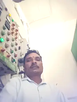 Snapshot of 8133vaibhavh chatting on 1, 10, 2025 8133vaibhavh online show from 1, 10, 2025