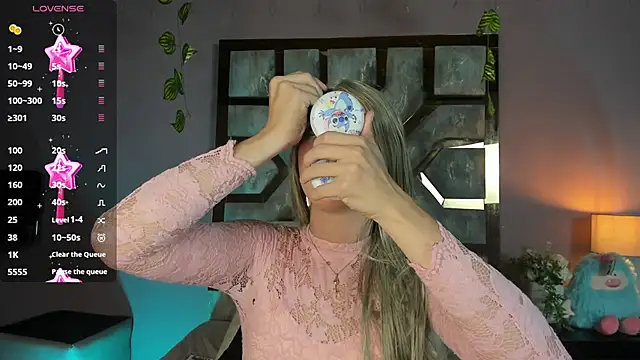 Snapshot of Electra_Gosselin chatting on 10, 4, 2026 Electra Gosselin online show from 10, 4, 2026