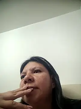 kinky momm online show from 7, 10, 2025