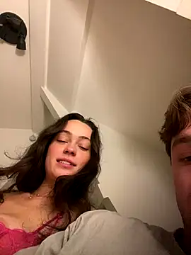 Snapshot of friendswhofuck chatting on 8, 11, 2025 friendswhofuck online show from 8, 11, 2025