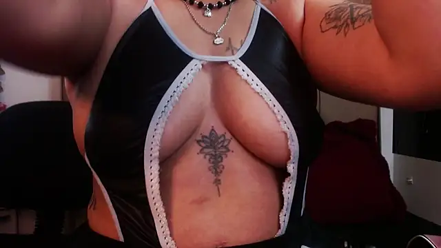 MIA  SPENCER online show from 7, 2, 2026