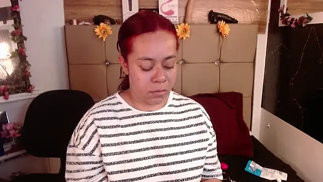 Snapshot of MIA__SPENCER chatting on 26, 3, 2026 MIA SPENCER online show from 26, 3, 2026