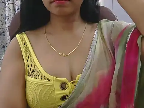 MISS SOMIYA online show from 25, 3, 2026