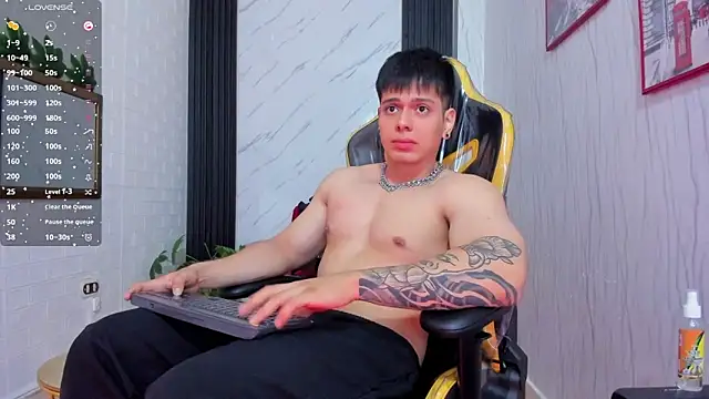 Snapshot of xKevyn chatting on 29, 9, 2025 xKevyn online show from 29, 9, 2025