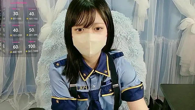 Snapshot of miko_nyan chatting on 13, 11, 2025 miko nyan online show from 13, 11, 2025