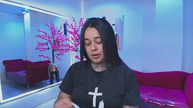 Black roseee online show from 5, 2, 2026