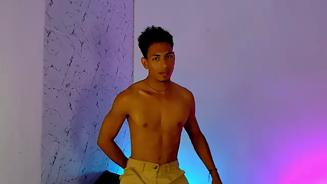 Snapshot of lorian_vikel chatting on 15, 3, 2026 lorian vikel online show from 15, 3, 2026