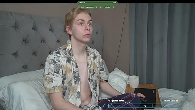 Snapshot of scottishtwink01 chatting on 9, 3, 2026 scottishtwink01 online show from 9, 3, 2026