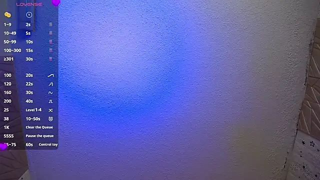 Snapshot of emmydurant chatting on 19, 11, 2025 emmydurant online show from 19, 11, 2025