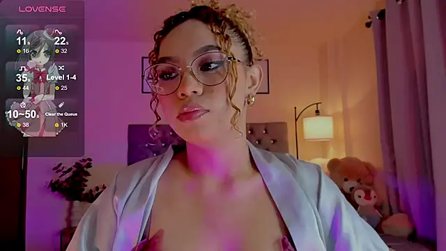 Snapshot of OxanaFedorova1- chatting on 4, 7, 2026 OxanaFedorova1- online show from 4, 7, 2026