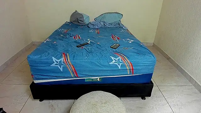 Snapshot of lustduo1 chatting on 6, 4, 2026 lustduo1 online show from 6, 4, 2026