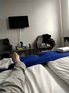 Snapshot of wankemastrson chatting on 11, 11, 2025 wankemastrson online show from 11, 11, 2025