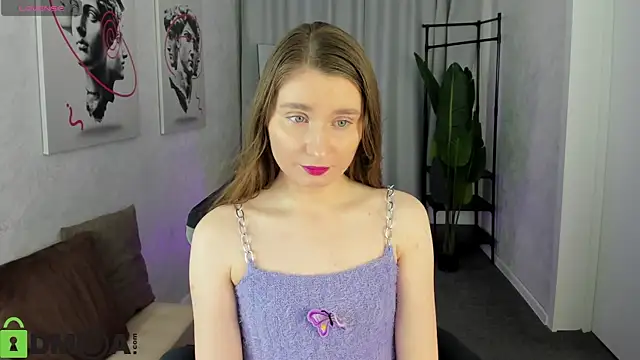 Snapshot of Raybe-Vins chatting on 15, 6, 2026 Raybe-Vins online show from 15, 6, 2026