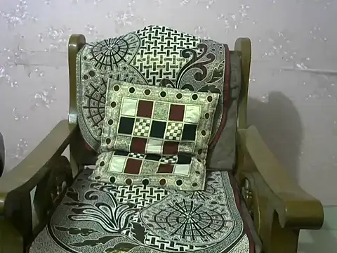 Snapshot of Famit025 chatting on 29, 9, 2025 Famit025 online show from 29, 9, 2025