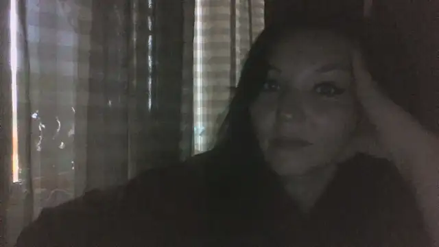 Snapshot of Breezy_88 chatting on 11, 10, 2025 Breezy 88 online show from 11, 10, 2025