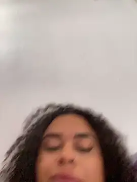 Snapshot of ___seusegredo chatting on 4, 4, 2026 seusegredo online show from 4, 4, 2026