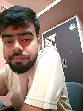 soniriyaa010101 online show from 28, 11, 2025